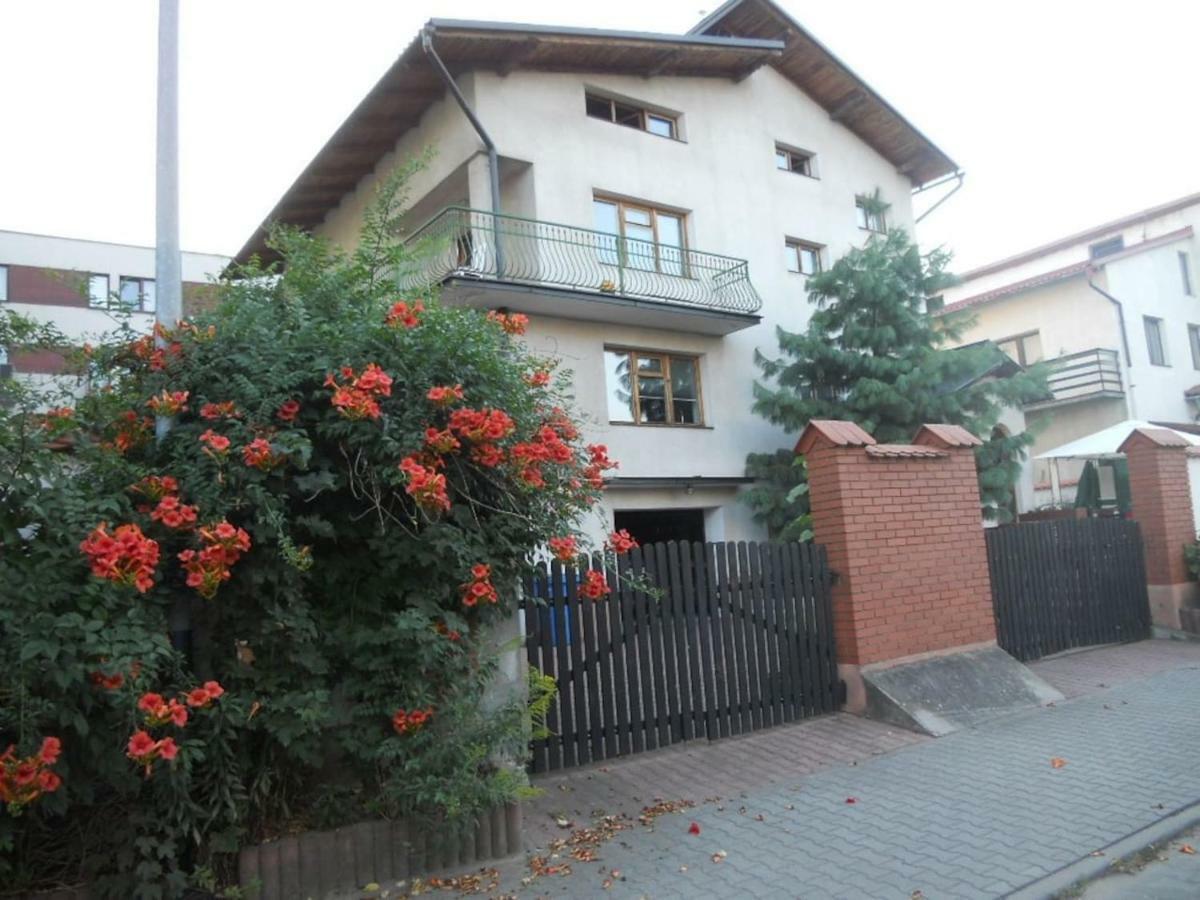 Apartament Na Fatimskiej Krakow Bagian luar foto