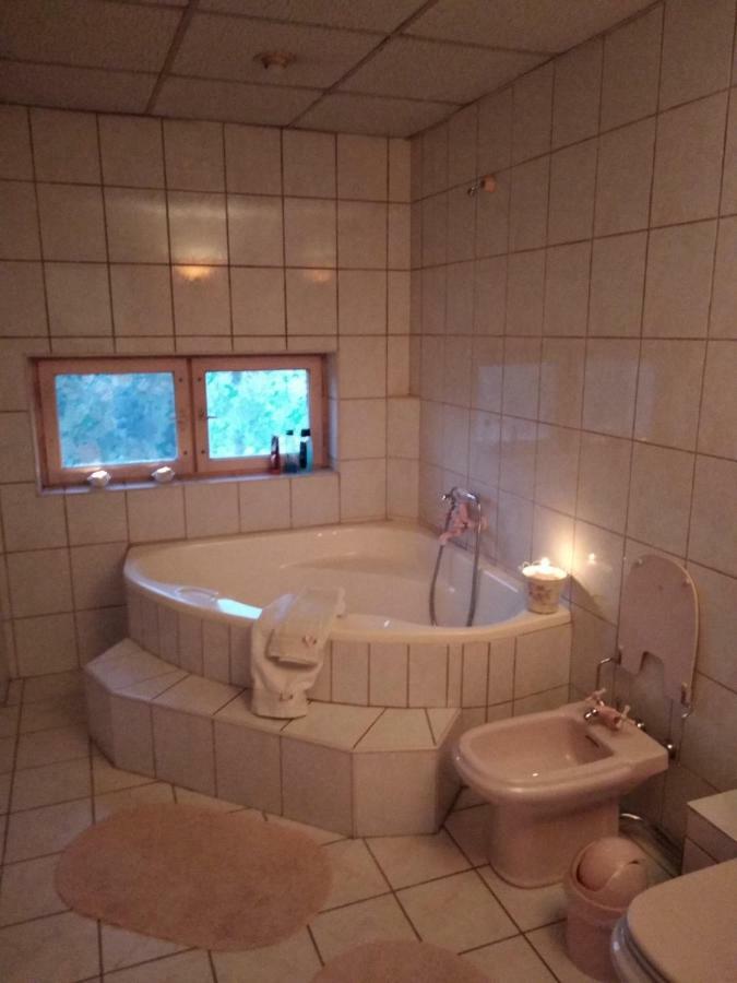 Apartament Na Fatimskiej Krakow Bagian luar foto